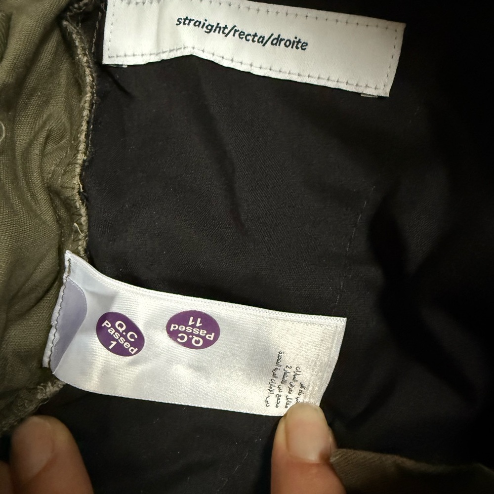 Amazon Essentials Green Camouflage Cargo Pants Un… - image 4